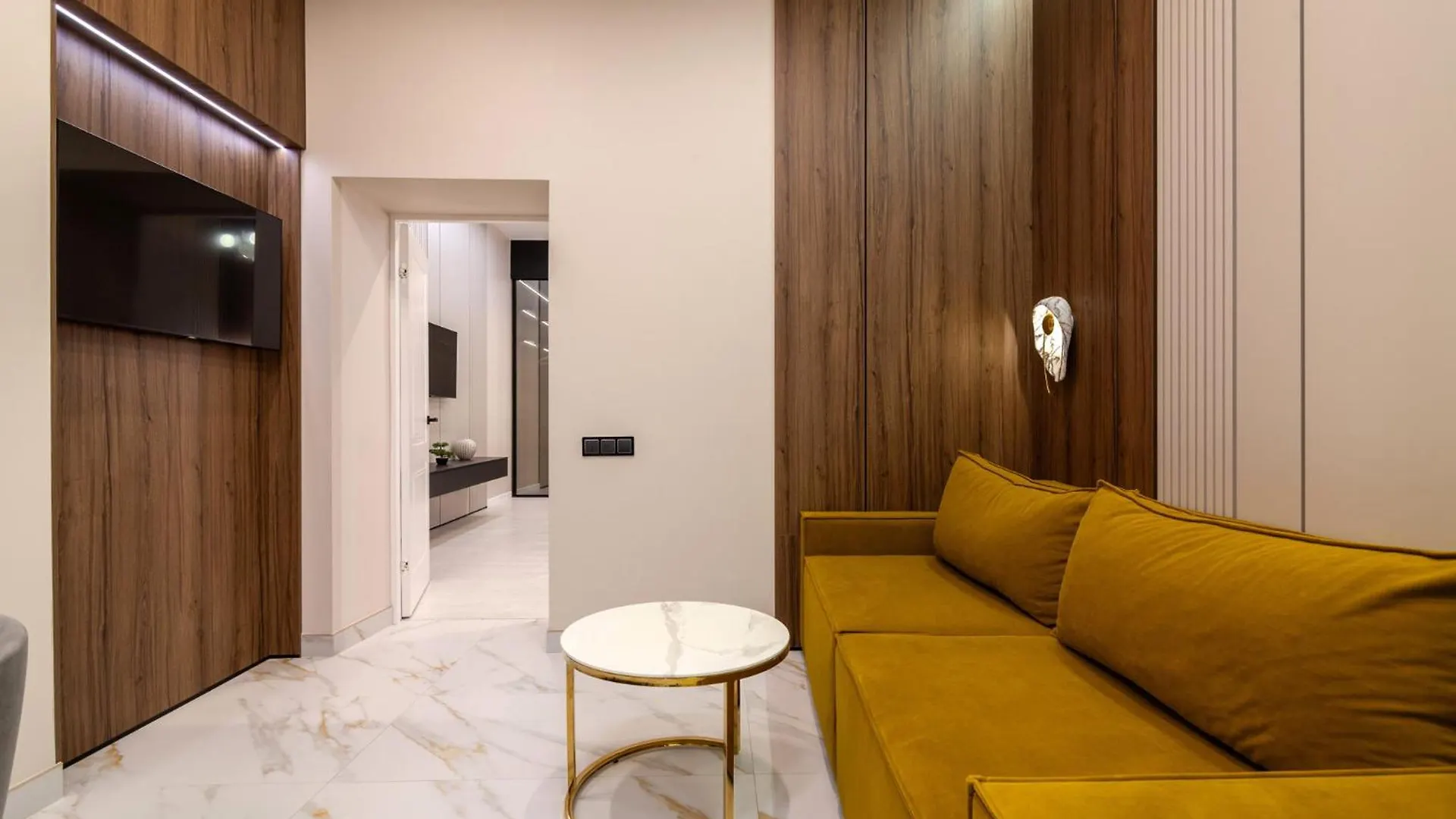Leogrand Jacuzzi On Malaniuka 2 Apartment Lviv